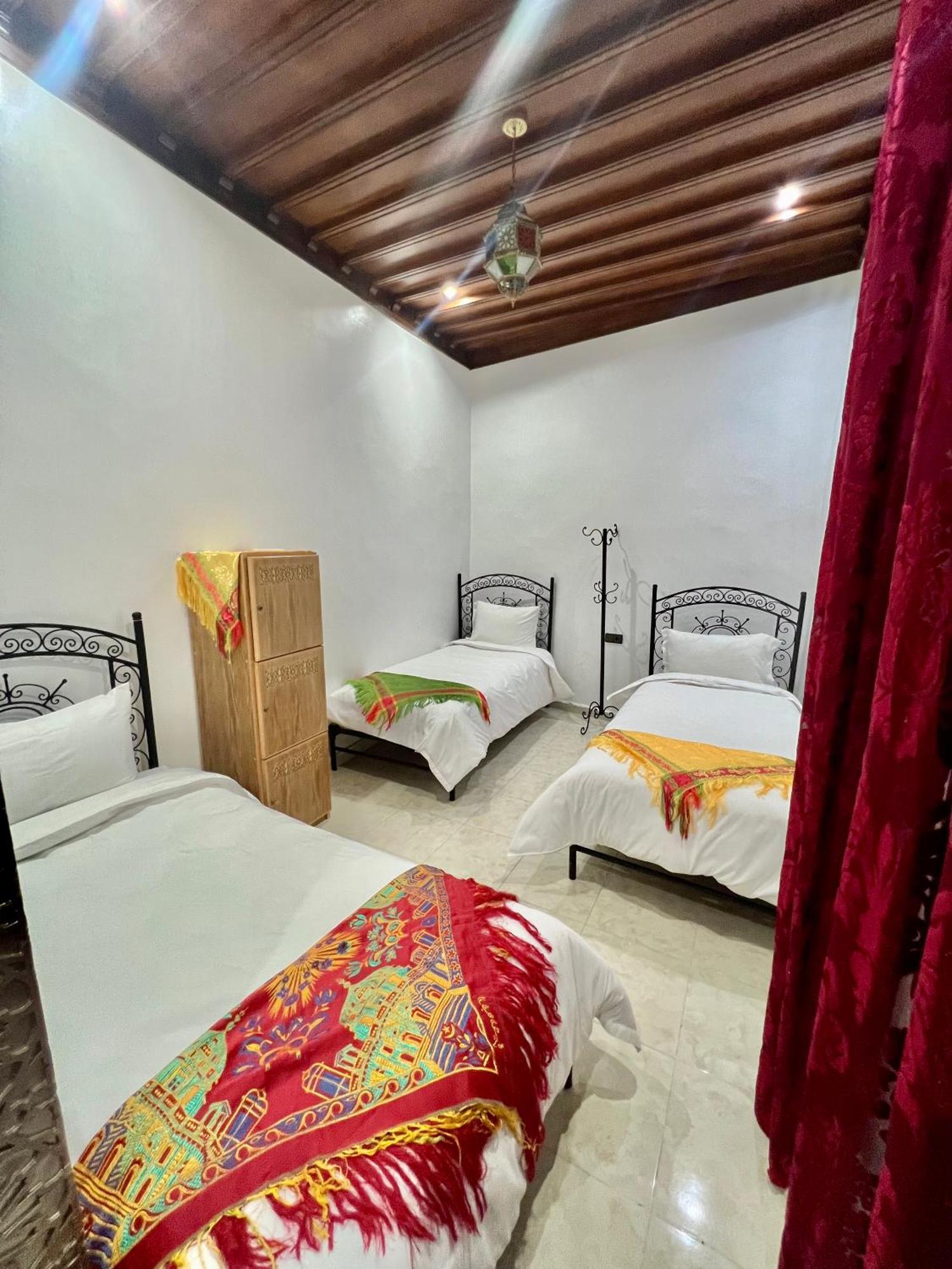 Riad El Wazania Rabat Exterior photo