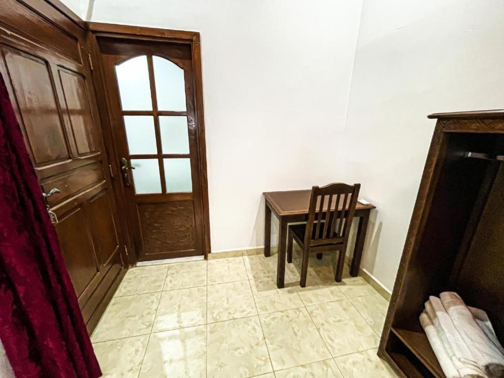 Riad El Wazania Rabat Exterior photo